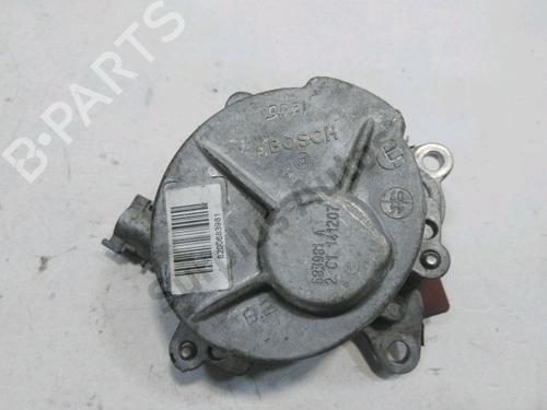 Used Vacuum pump RENAULT LAGUNA III Grandtour (KT0/1) 2.0 dCi (KT07, KT0J, KT14, KT1A, KT1S) (131 hp) 30987785