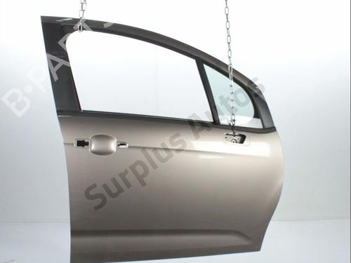Used Right front door CITROËN C3 II (SC_) 1.4 (73 hp) 30335256