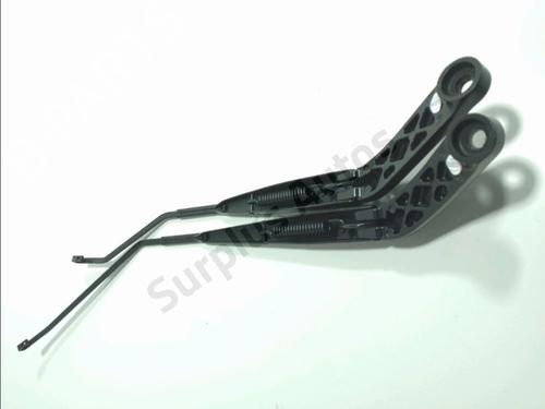 Used Front windshield wiper arm HONDA CIVIC X Hatchback (FC_, FK_) 1.5 VTEC (FK7) (182 hp) 32461130
