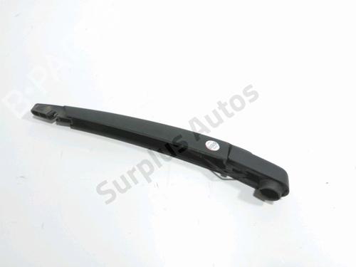 Used Rear windshield wiper arm PEUGEOT 208 II (UB_, UP_, UW_, UJ_) e-208 (136 hp) 30608372