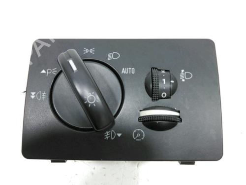 Used Headlight switch Headlight switch FORD FOCUS II Turnier (DA_, FFS, DS) 1.6 TDCi (109 hp) 30989010 30989010