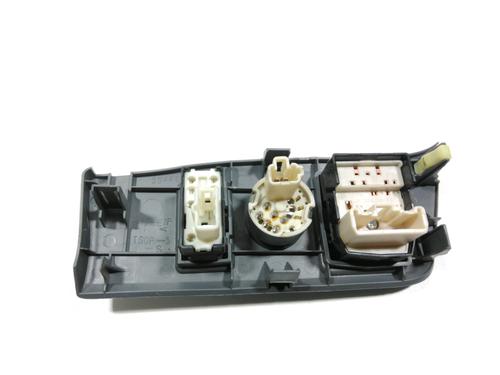 Mirror switch TOYOTA RAV 4 II (_A2_) 2.0 D 4WD (CLA20_, CLA21_, CLA20R, CLA21R) | BP28239049I25 - Image 2