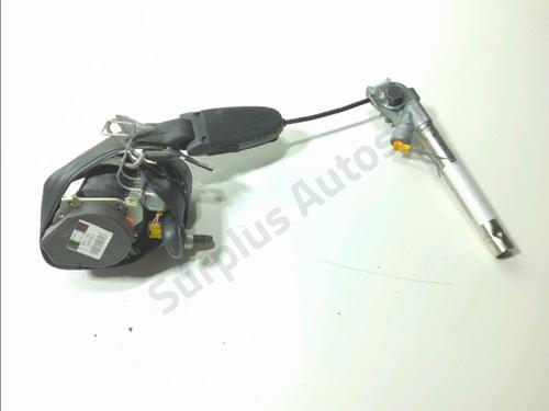 Used Rear right seatbelt Rear right seatbelt 39490812 39490812
