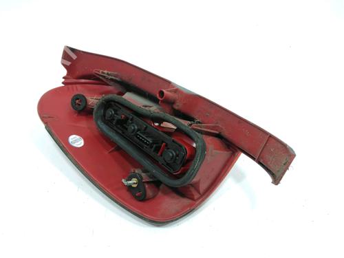 Right taillight PEUGEOT 306 Break (7E, N3, N5) 1.9 D | BP31006108C35