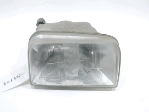 Used Right headlight RENAULT RAPID Box Body/MPV (F40_, G40_) 1.9 D (F40P, F40N, F40E) (64 hp) 31004875