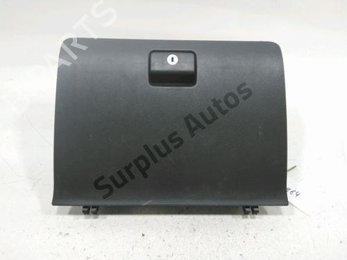 Used Glove box TOYOTA COROLLA Verso (ZER_, ZZE12_, R1_) 2.2 D-4D (AUR10_, AUR10R) (136 hp) 30991795