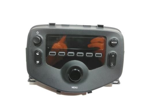 Used Radio PEUGEOT 108 1.0 VTi (69 hp) 28232039