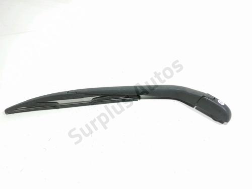 Used Rear windshield wiper arm Rear windshield wiper arm TOYOTA AURIS (_E15_) 1.8 Hybrid (ZWE150_, ZWE150R) (136 hp) 35893773 35893773