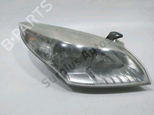 Used Right headlight RENAULT MEGANE III Hatchback (BZ0/1_, B3_) 1.5 dCi (106 hp) 31005059