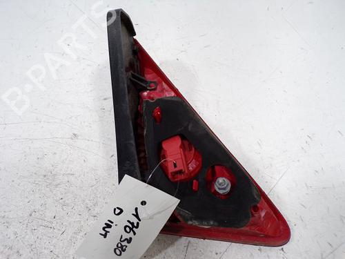 Right tailgate light PEUGEOT 3008 I MPV (0U_) | BP31005647C80