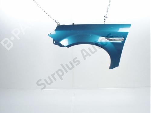 Used Left front fenders Left front fenders 37771724 37771724