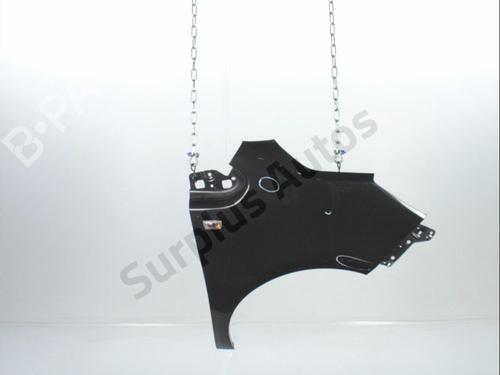 Forkjerm høyre OPEL MERIVA B MPV (S10) 1.4 (75) (120 hp) 31986561