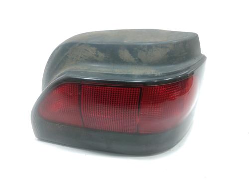Used Right taillight RENAULT CLIO I (B/C57_, 5/357_) 1.2 (B/C/S57A, B/C57S, 5/357F, 5/357J, 5/357L, 5/357R) (58 hp) 31006131