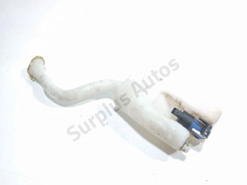Used Windscreen washer tank Windscreen washer tank 39491526 39491526