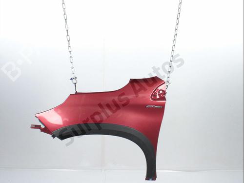 Used Left front fenders Left front fenders 37167888 37167888