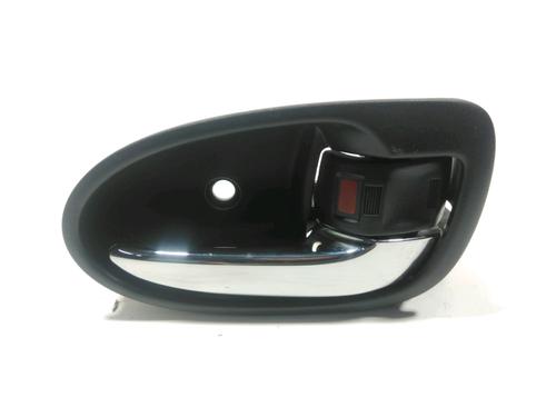 Højre bagtil invendig håndtag TOYOTA YARIS (_P9_) 1.4 D-4D (NLP90_, NLP90R) (90 hp) 28252359