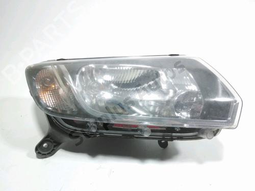 Phare droit DACIA SANDERO II TCe 90 (B8M1, B8MA, B8AC) (90 hp) 31163270