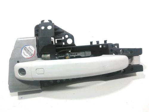 Used Front left exterior door handle AUDI A4 B8 (8K2) 2.0 TDI (136 hp) 28242274