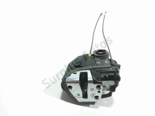 Used Rear left lock TOYOTA AURIS (_E18_) 1.8 Hybrid (ZWE186_, ZWE186R) (136 hp) 28255440