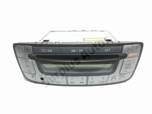 Used Radio Radio PEUGEOT 107 (PM_, PN_) 1.0 (68 hp) 32843066 32843066