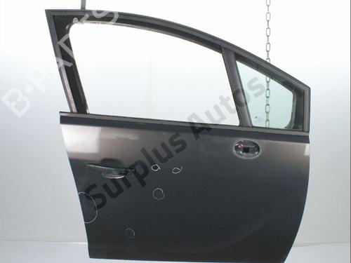 Used Right front door Right front door 39577531 39577531