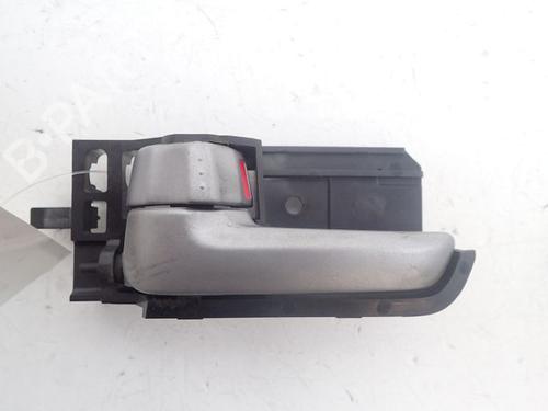 Used Front left interior door handle Front left interior door handle 37775125 37775125