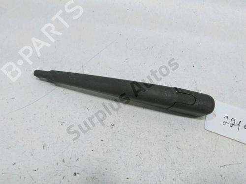 Used Rear windshield wiper arm Rear windshield wiper arm 37789639 37789639