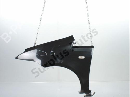 Used Left front fenders Left front fenders 37771740 37771740