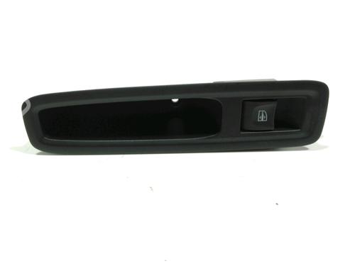 Used Left rear window switch Left rear window switch DACIA SANDERO III 1.0 TCe 90 (91 hp) 28255700 28255700