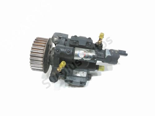 Pompe à injection RENAULT MEGANE III Hatchback (BZ0/1_, B3_) 1.5 dCi (106 hp) 28221209