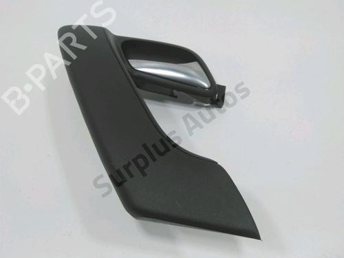 Used Rear right interior door handle Rear right interior door handle 37779803 37779803