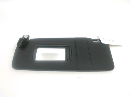 Used Left sun visor AUDI TT (8J3) 2.0 TFSI (200 hp) 31004045