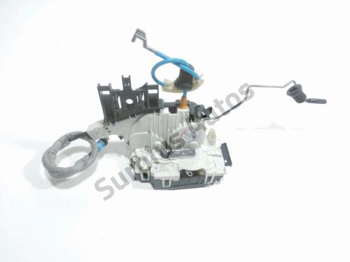 Front left lock INFINITI Q30 2.2 D AWD | BP29172812C98 - Image 2