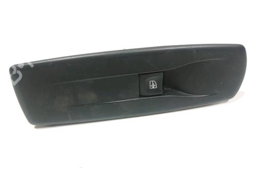 Høyre Foran elrute bryter RENAULT MEGANE III Hatchback (BZ0/1_, B3_) 1.9 dCi (BZ0N, BZ0J) (131 hp) 28238343