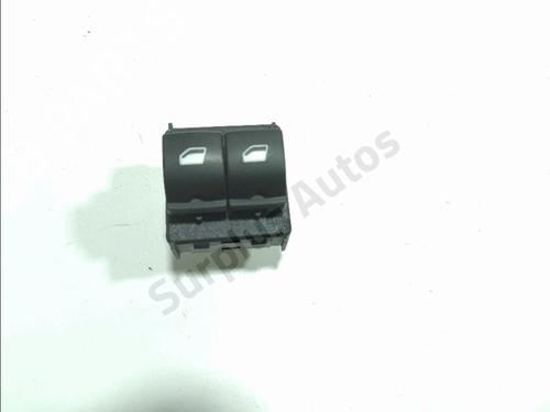 Used Left front window switch Left front window switch CITROËN C3 III (SX) 1.2 PureTech 82 (83 hp) 33733644 33733644