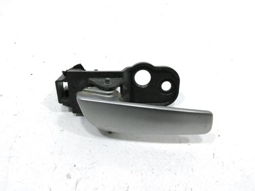 Used Front left interior door handle FIAT QUBO (225_) 1.3 D Multijet (225CXB1A, 225AXB1A, 225CXB11, 225AXB11,... (75 hp) 30996424