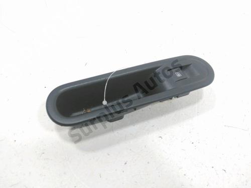 Used Right front window switch Right front window switch 37772958 37772958