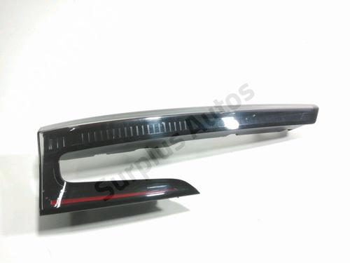 Used Left tailgate light Left tailgate light RENAULT AUSTRAL E-TECH 200 Hybrid (HGM2) (199 hp) 33569011 33569011