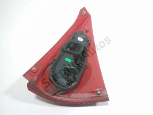 Left taillight PEUGEOT 107 (PM_, PN_) 1.0 | BP28270384C34