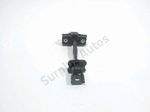 hingedoor-check-strap-vw-t-cross-c11-d31-2018-28248797 main image