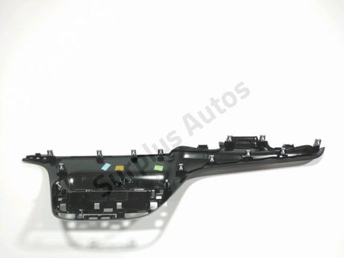 Middle console PEUGEOT 208 I (CA_, CC_) 1.4 HDi | BP28231624I22 