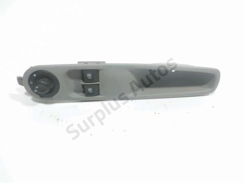 Used Left front window switch Left front window switch RENAULT ZOE (BFM_) ZOE (88 hp) 28249240 28249240