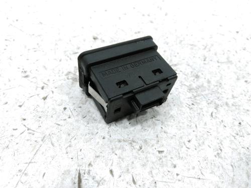 Left rear window switch BMW 5 (E39) 530 d | BP37781027I29 - Image 2