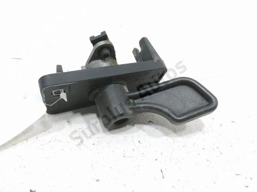 Used Rear right interior door handle Rear right interior door handle 37779784 37779784