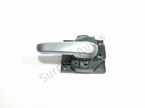 Used Front right interior door handle Front right interior door handle 37775025 37775025