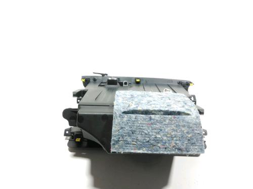 Handskerum RENAULT MEGANE IV Hatchback (B9A/M/N_) 1.5 dCi 110 (B9A3) | BP28231306C95 