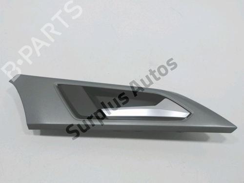 Used Front right interior door handle VW POLO VI (AW1, BZ1, AE1) 1.0 TSI (95 hp) 30996303