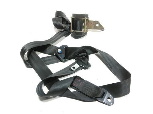 Used Front right seatbelt Front right seatbelt PEUGEOT 306 Break (7E, N3, N5) 2.0 HDI 90 (90 hp) 28233250 28233250