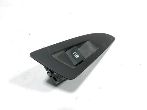 Used Right rear window switch Right rear window switch 28249858 28249858