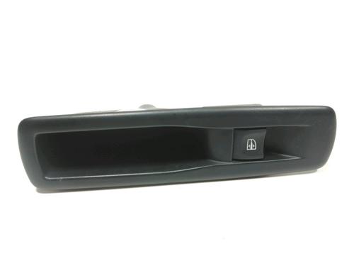 Used Right rear window switch RENAULT MEGANE III Hatchback (BZ0/1_, B3_) 1.5 dCi (106 hp) 28249863